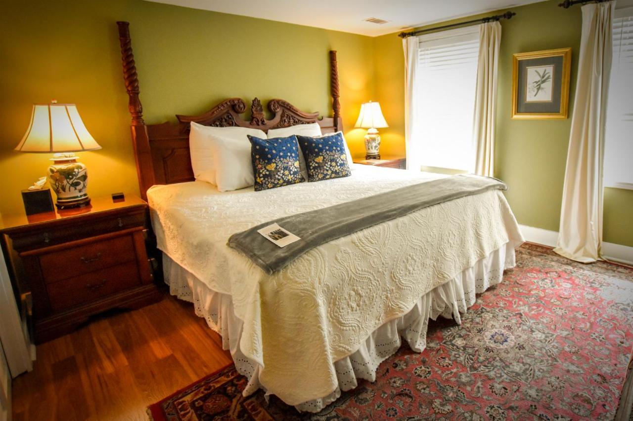 Savannah Bed & Breakfast Inn Ngoại thất bức ảnh