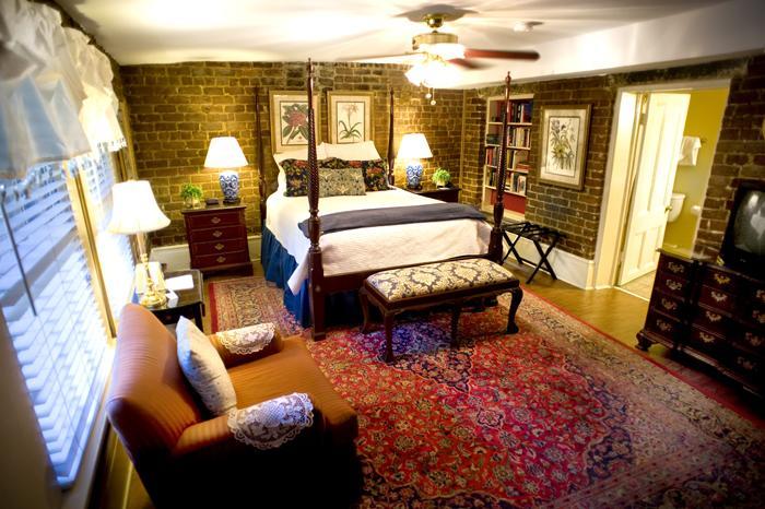 Savannah Bed & Breakfast Inn Ngoại thất bức ảnh