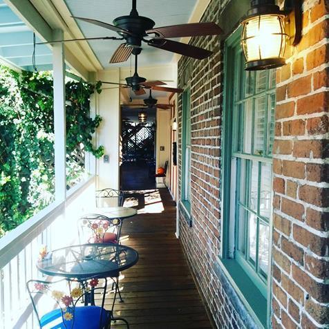 Savannah Bed & Breakfast Inn Ngoại thất bức ảnh